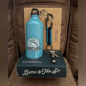 Adventure Fly Fishing drinking water bottle and tool gift set